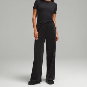 lululemon athletica Scuba Mid-Rise Wide-Leg Pant *Velvet Cord